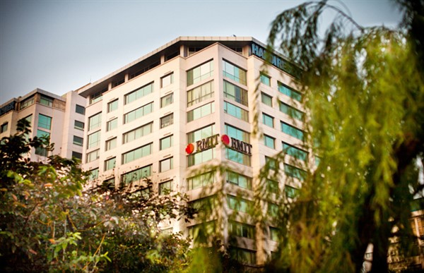 RMIT University in Resco Tower, 9 stories