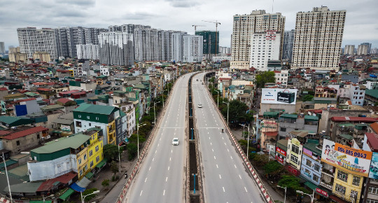 Việt Nam đẩy nhanh các dự án lớn để chữa lành nền kinh tế khỏi đại dịch