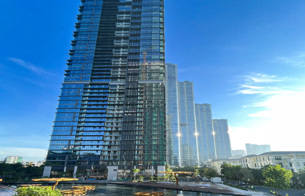 Grand Marina (Lux 5 Tower)