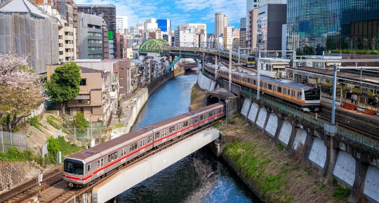 Major Japan railway now powered only by renewable energy